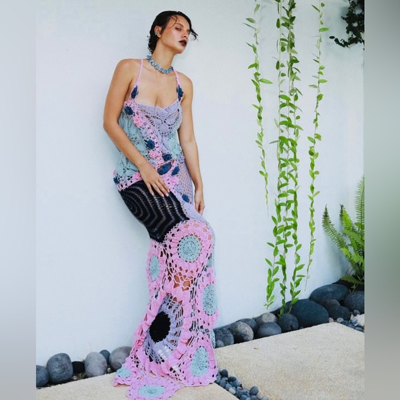 Oceanus Cassandra Crochet Evening Maxi Dress - Picture 4 of 12